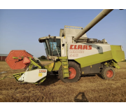 Комбайн Claas Lexion 440