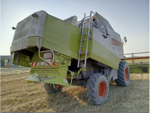 Комбайн Claas Lexion 440 (1998)