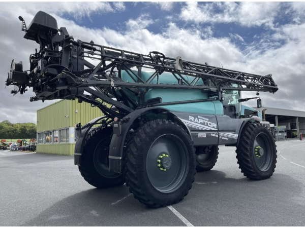 Опрыскиватель Berthoud Raptor 5240 (2021)