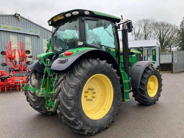 Трактор John Deere 6150R (2015)