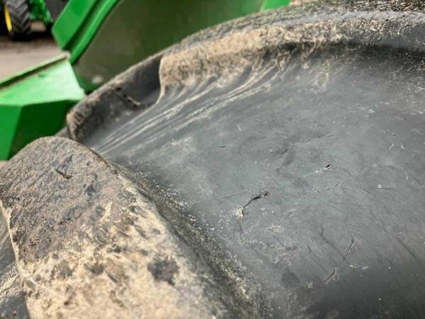 Трактор John Deere 6150R (2015)