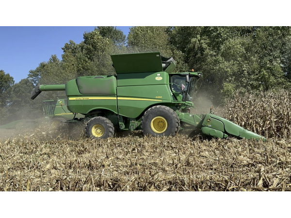 Комбайн John Deere S690 (2012)