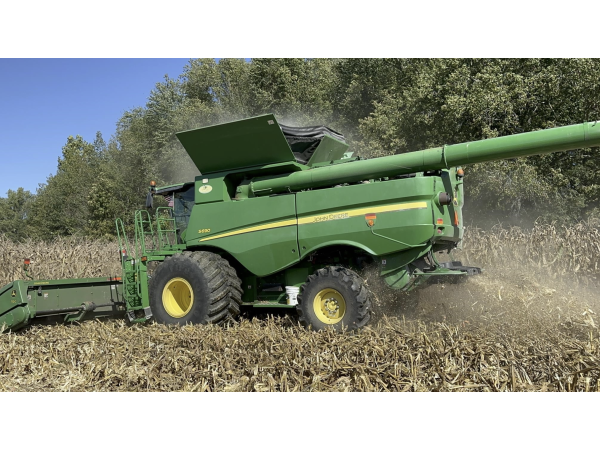 Комбайн John Deere S690 (2012)