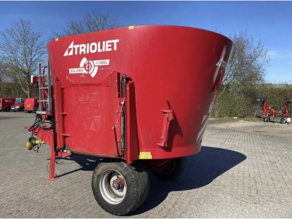 Смеситель-кормораздатчик Trioliet SOLOMIX 1-1000 ZK (2019)