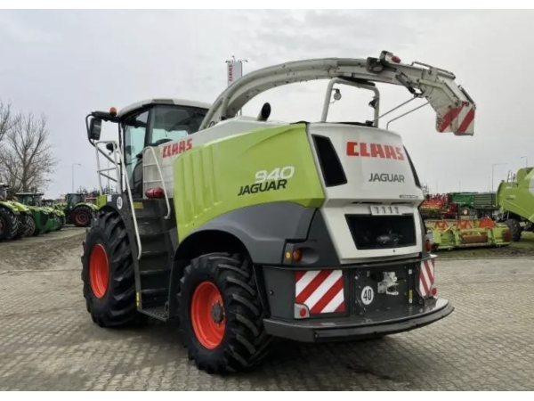Кормозбиральний комбайн Claas Jaguar 940 T4i (2016)