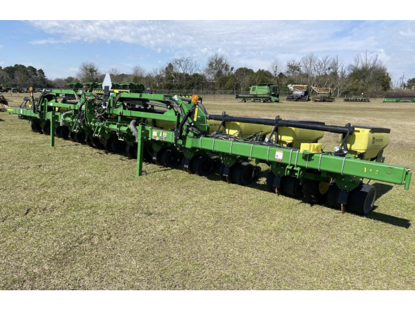Сеялка точного высева John Deere 1725 (2019)