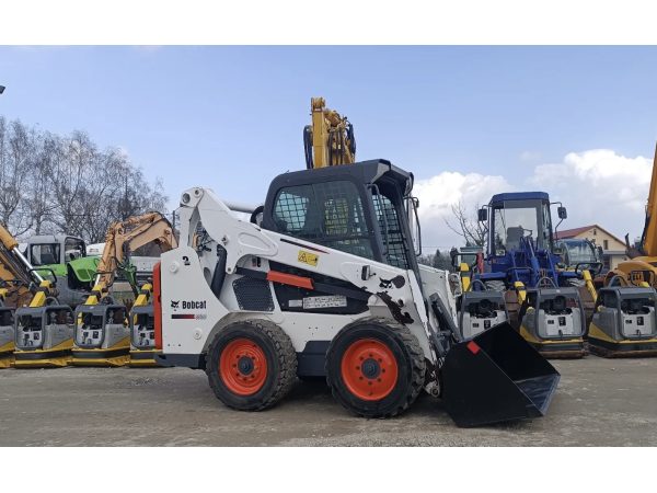 Минопогрузчик Bobcat S 530 (2014)