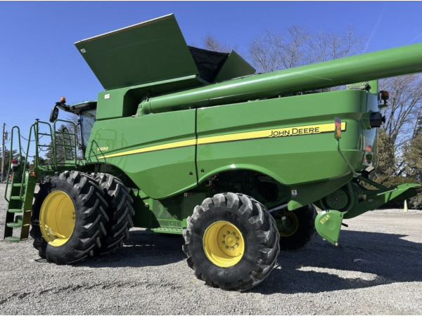Комбайн John Deere S680 (2014)
