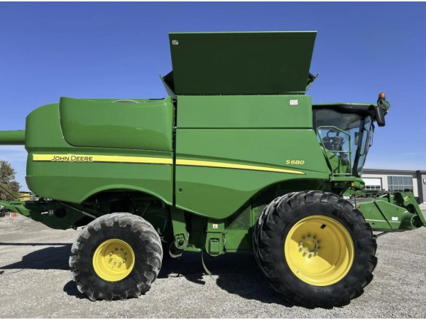 Комбайн John Deere S680 (2014)