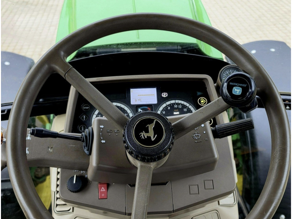 Трактор John Deere 6150 M (2016)