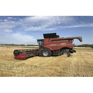 Комбайн Case IH Axial Flow 8230 (2015)