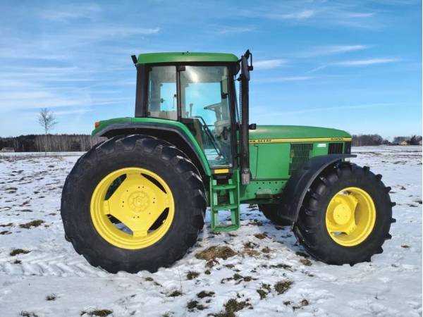 Трактор John Deere 6900 (1997)