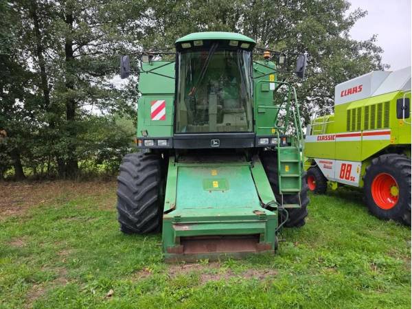 Комбайн John Deere 2254 (1998)