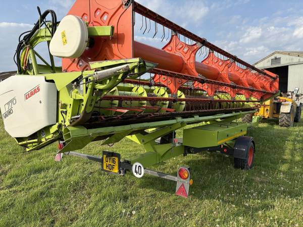 Комбайн Claas Lexion 670 TT (2016)