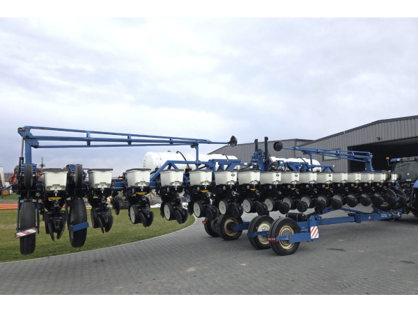 Сеялка точного высева Kinze 3600 (2012)