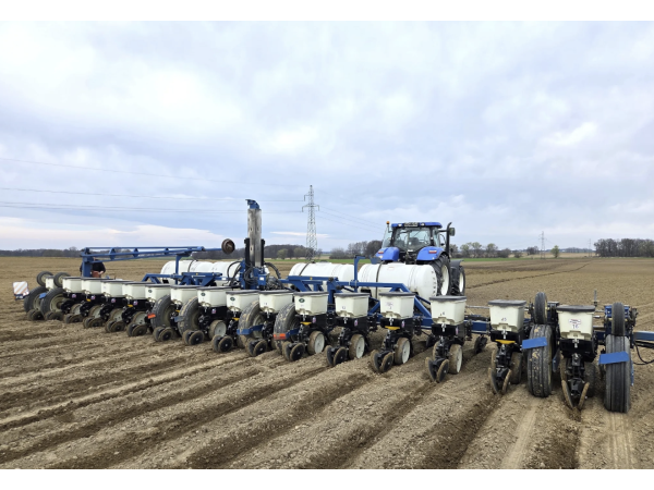 Сеялка точного высева Kinze 3600 (2012)