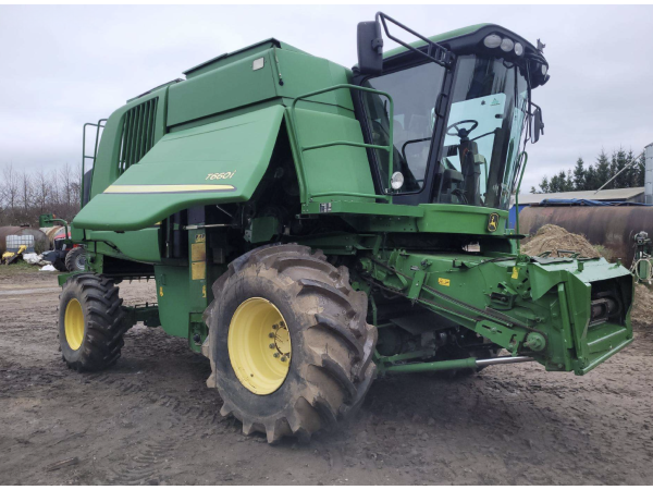 Комбайн John Deere T660 (2009)