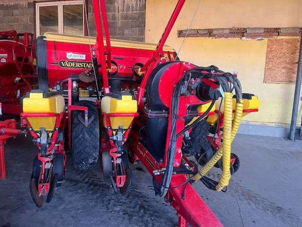 Сеялка Vaderstad Tempo F8 (2013)