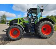 Трактор Claas Axion 950