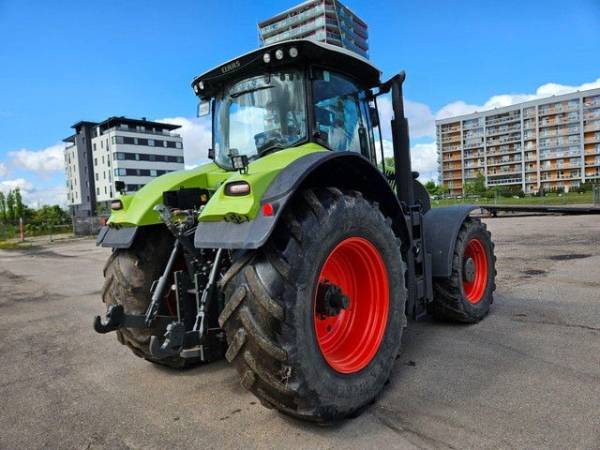 Трактор Claas Axion 950 (2013)