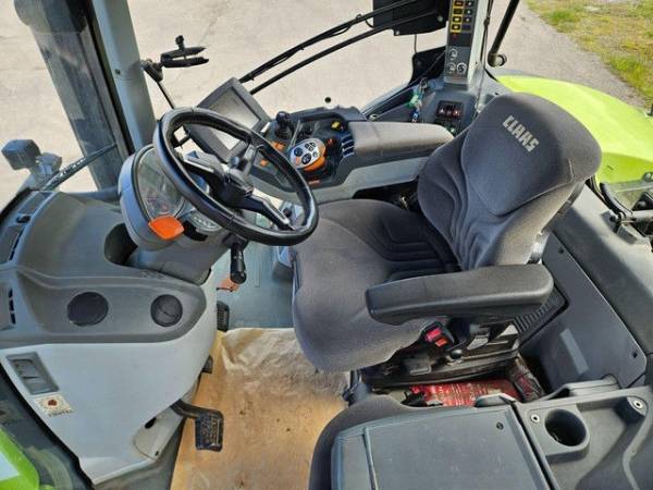 Трактор Claas Axion 950 (2013)