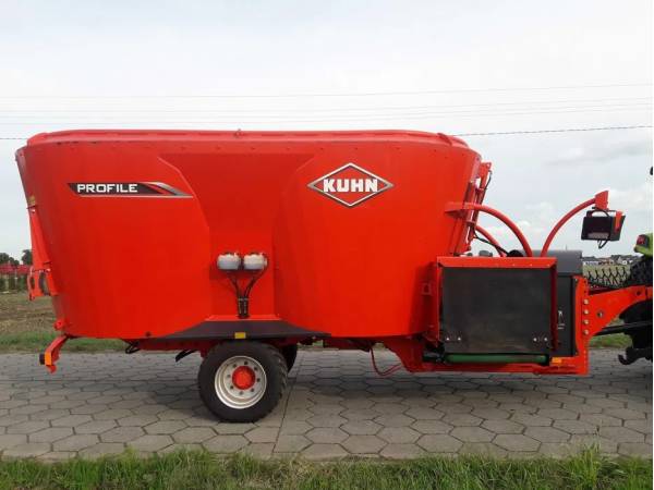 Змішувач-роздавач кормів Kuhn Profile 15.2 CS (2019)
