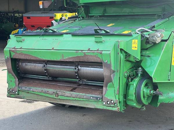 Комбайн John Deere 9640 WTS (2002)