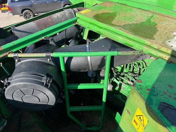 Комбайн John Deere 9640 WTS (2002)