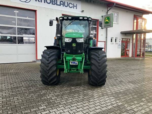 Трактор John Deere 6210R (2013)