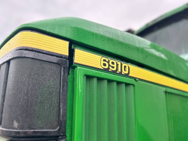 Трактор John Deere 6910 (1997)