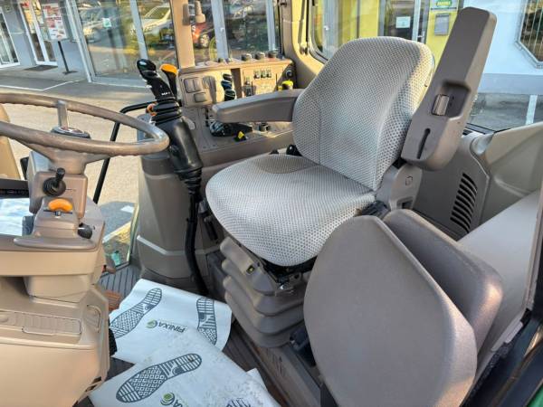 Трактор John Deere 6120M (2018)