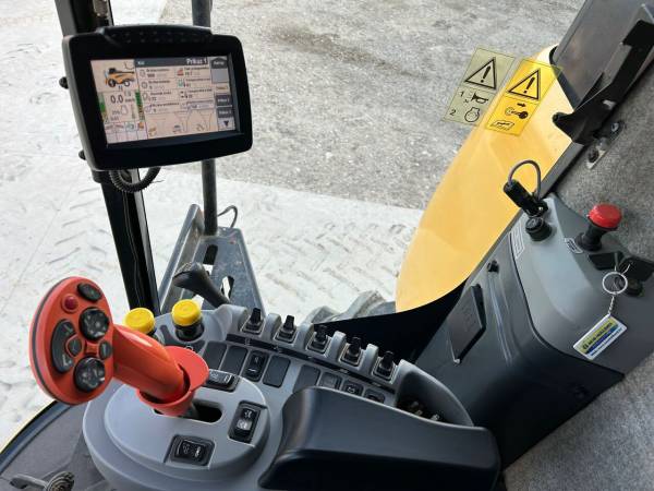 Комбайн New Holland CX 5.80 (2013)