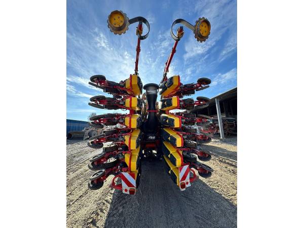 Сеялка точного высева Vaderstad Tempo V12 (2019)