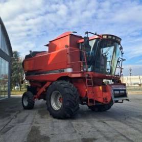 Комбайн Case IH 2388 (1999)