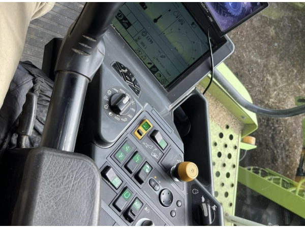Комбайн Claas Lexion 570 (2006)