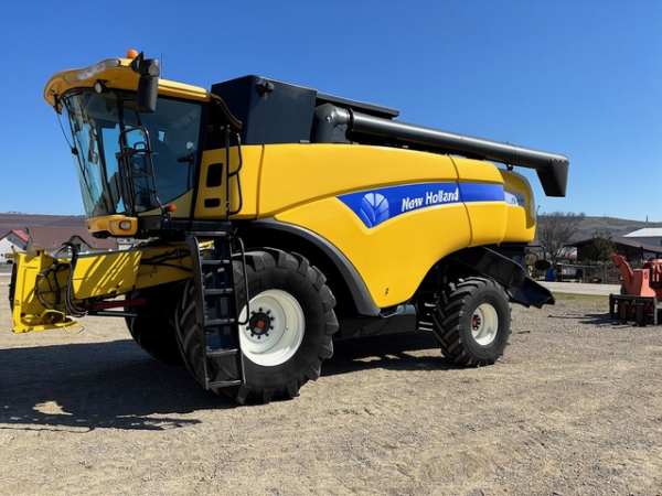 Комбайн New Holland CX 8080 (2009)