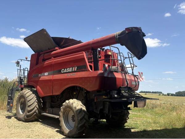 Комбайн Case IH Axial-Flow 5088 (2011)