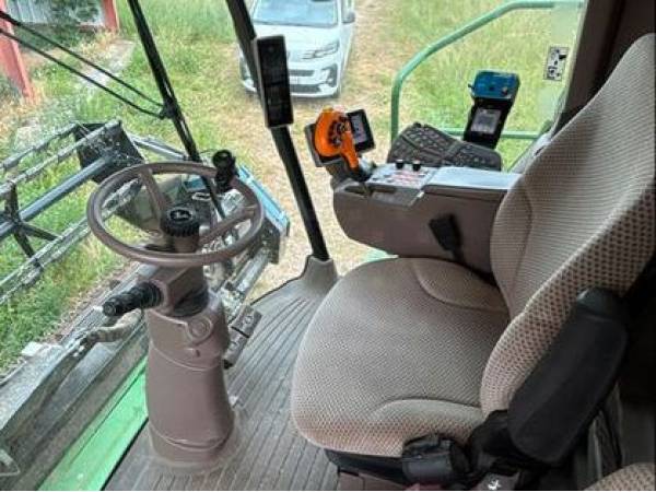 Комбайн John Deere W540 (2013)