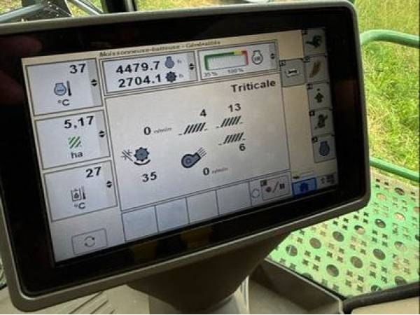 Комбайн John Deere W540 (2013)