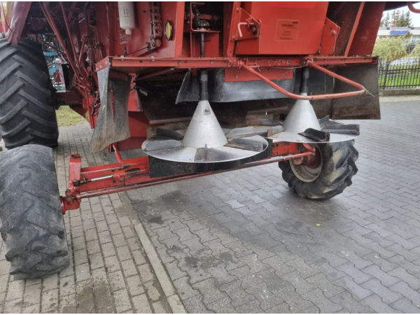 Комбайн Case IH 1660 (1992)