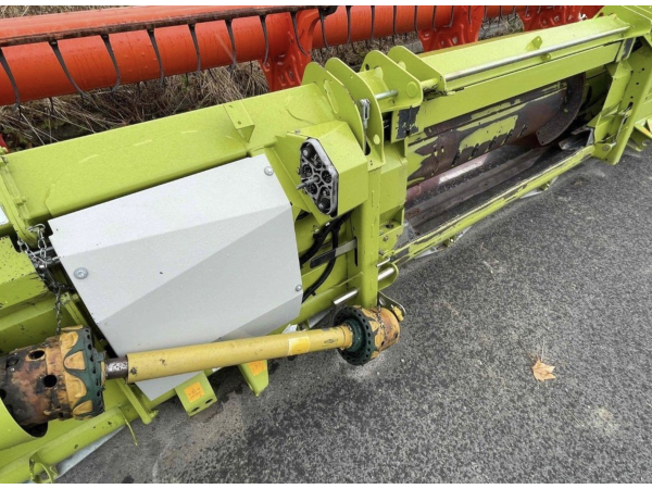 Жниварка Claas Maxflex 770