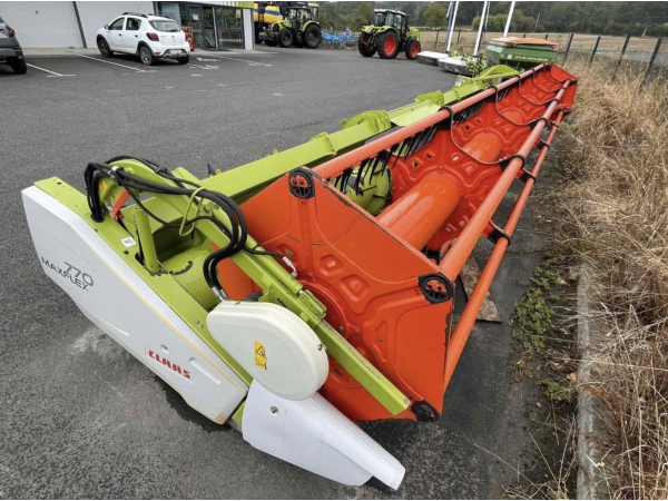 Жниварка Claas Maxflex 770