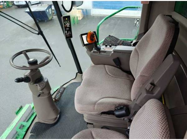 Комбайн John Deere S660i (2013)