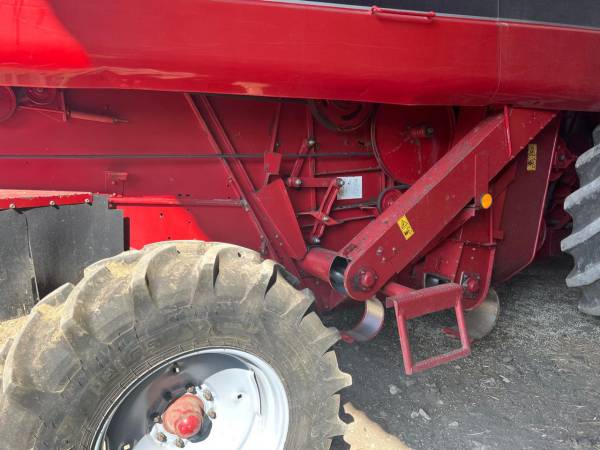 Комбайн Case IH 2388 (1999)