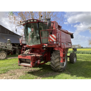 Комбайн Case IH 2388 (2004)