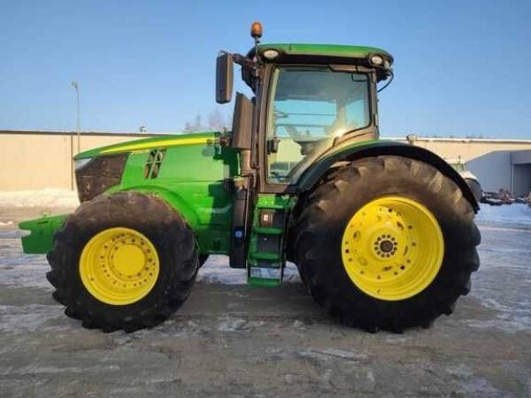 Трактор John Deere 7250R (2018)