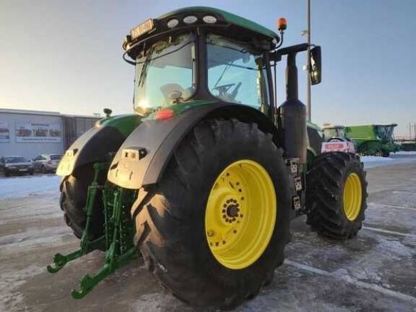 Трактор John Deere 7250R (2018)