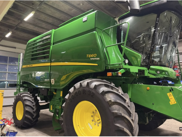 Комбайн John Deere T660 (2018)