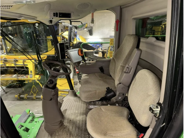 Комбайн John Deere T660 (2018)