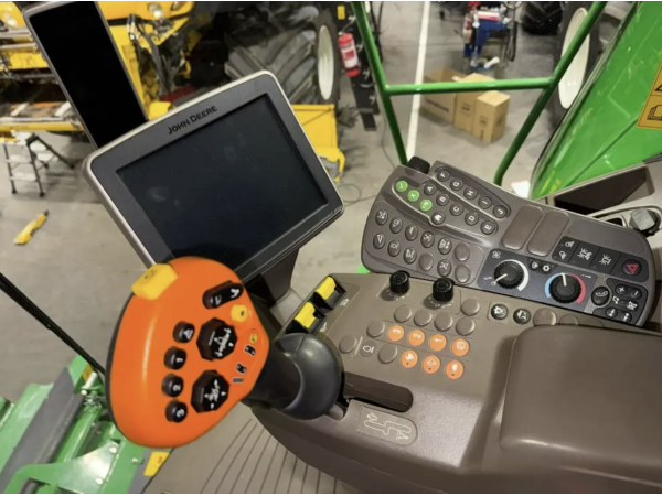 Комбайн John Deere T660 (2018)